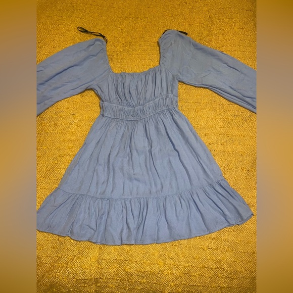 Forever 21 Dresses & Skirts - Light Blue Forever 21 Milkmaid Dress